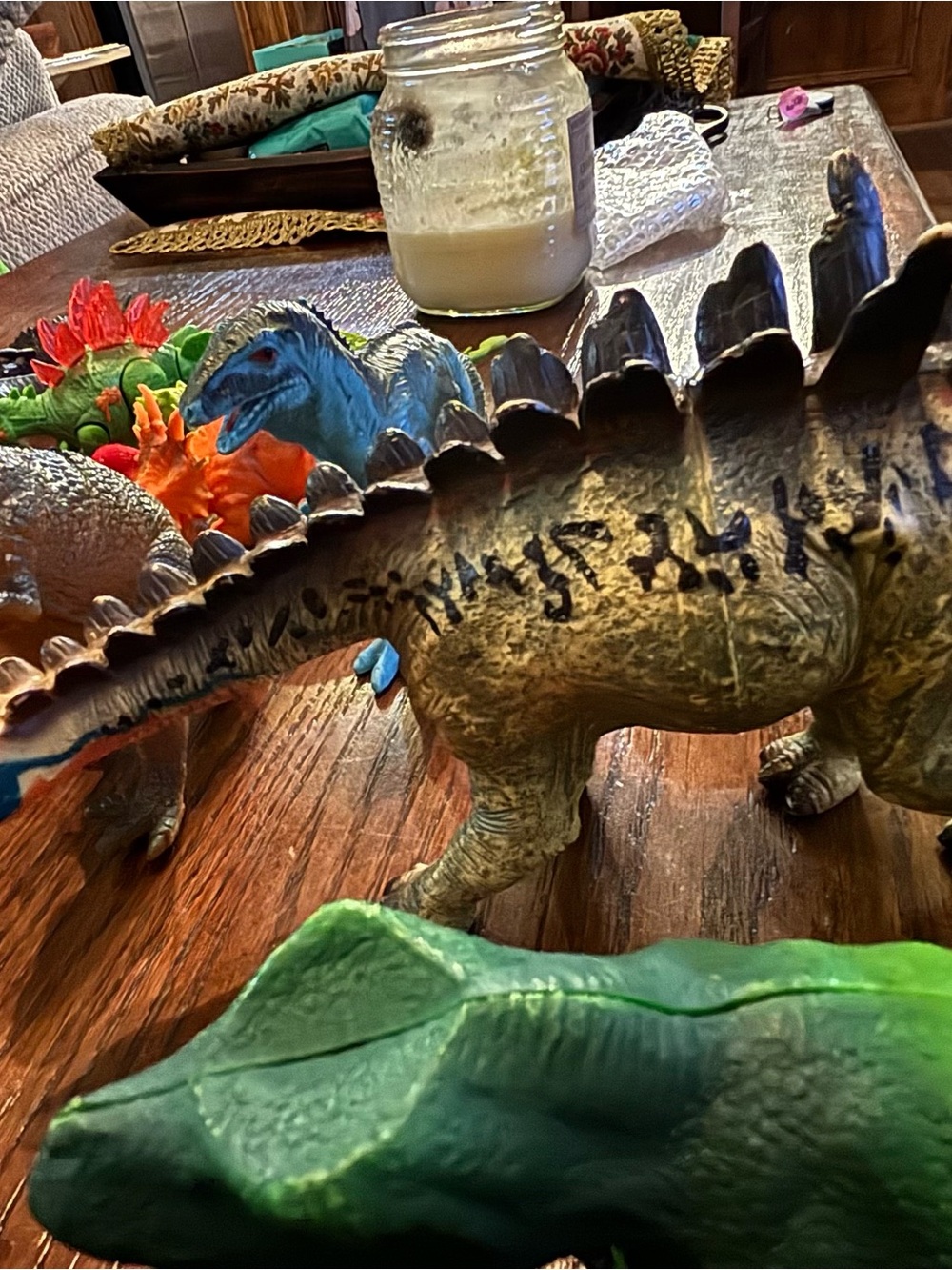 25 Dinosaur Figure Lot Mixed Plastic T-Rex Spinosaurus Stegosaurus Brachiosaurus - Picture 3 of 11